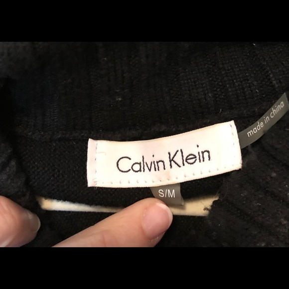 Calvin Klein Poncho/Cape - Picture 4 of 5